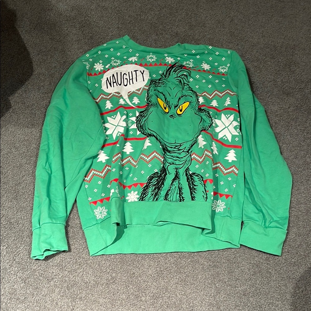 Kohl's Green Crewneck Sweater with Festive Design